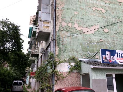 комерційна за адресою Головна вул., 159