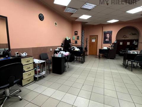 комерційна за адресою Легоцткого, 5