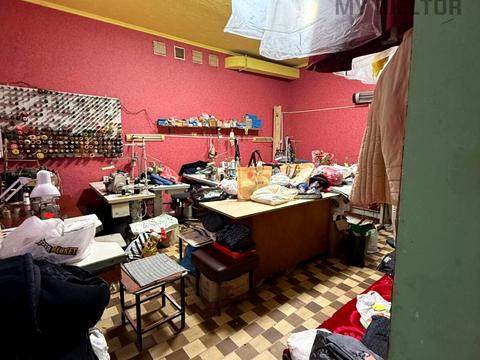 комерційна за адресою Легоцткого, 5