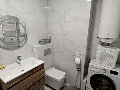 квартира за адресою Приладний пров., 10-А Коло