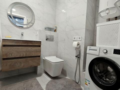 квартира за адресою Приладний пров., 10-А Коло