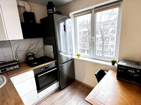 квартира за адресою Пилипа Орлика просп. (Ілліча), 19-А