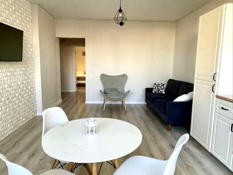 квартира за адресою Сергія Данченка вул., 32