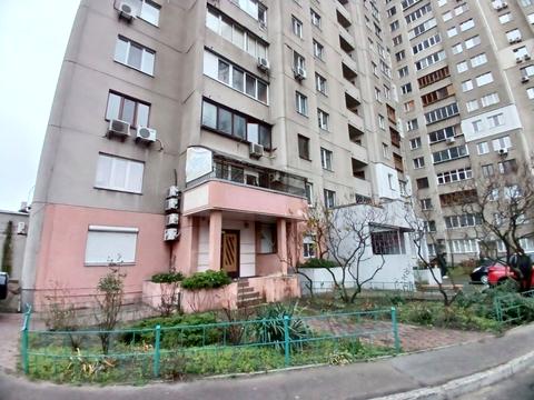 комерційна за адресою Братства Тарасівців вул. (Декабристів), 12/37