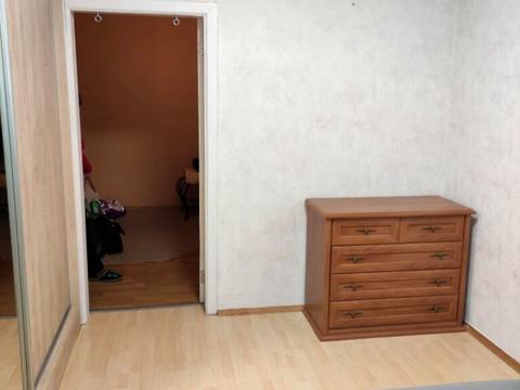 квартира за адресою Академіка Єфремова вул. (Командарма Уборевича), 20