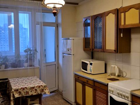 квартира за адресою Миколи Бажана просп., 16