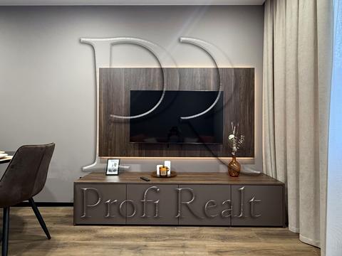 квартира по адресу Олександра Олеся ул., 9-А