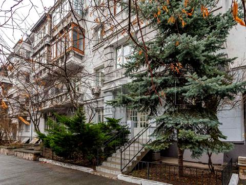 комерційна за адресою Дарвіна вул., 5