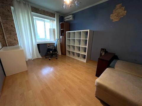 квартира за адресою Слави бульв., 12