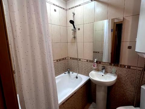 квартира за адресою Слави бульв., 12