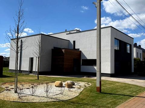 будинок за адресою щаслива, 26