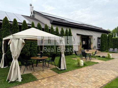 комерційна за адресою Барвінкова вул., 1