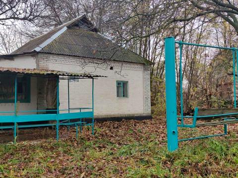 будинок за адресою с. Телешівка, Набережна