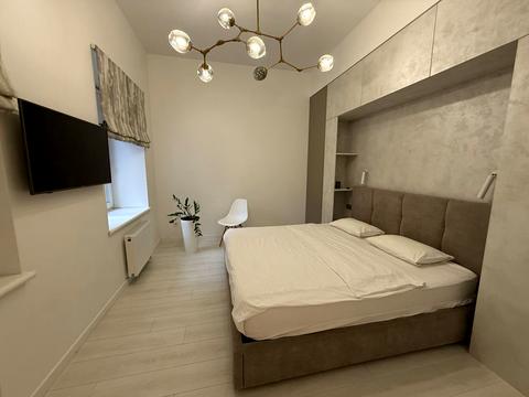 квартира за адресою Одеса, Ніни Строкатої вул. (Буніна), 33