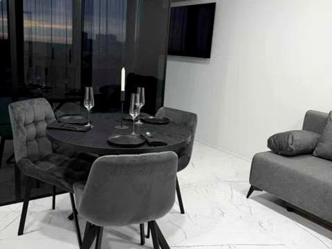 квартира за адресою Олега Мудрака вул. (Генерала Наумова), 1-Б