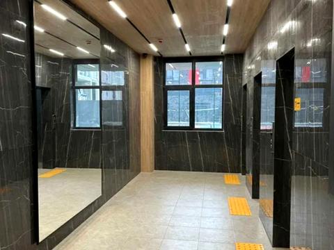 квартира за адресою Олега Мудрака вул. (Генерала Наумова), 1-Б