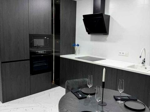 квартира за адресою Олега Мудрака вул. (Генерала Наумова), 1-Б