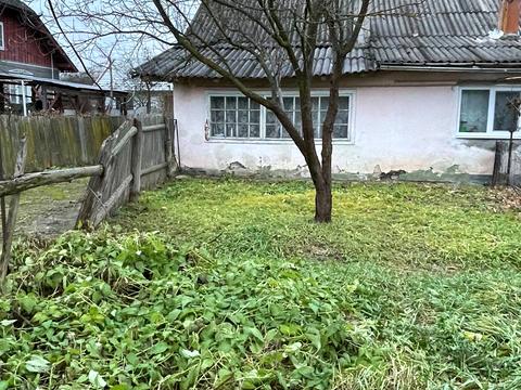 будинок за адресою Івасюка, 16