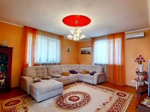 будинок за адресою Веселкова