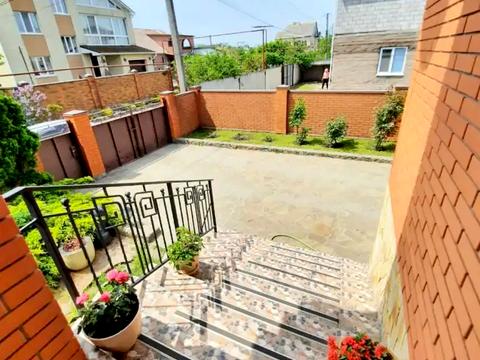 будинок за адресою Веселкова