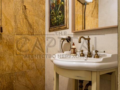 будинок за адресою Валова вул., 1