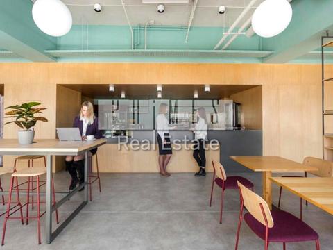 коммерческая по адресу Крещатик ул. (Kreschatic), 2