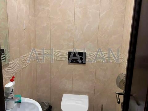 комерційна за адресою Хрещатик вул. (Kreschatic), 7/11