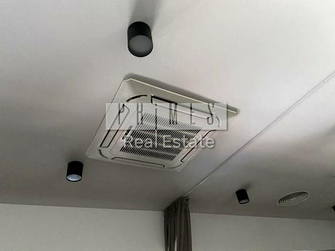 комерційна за адресою Русанівська набережна вул., 4