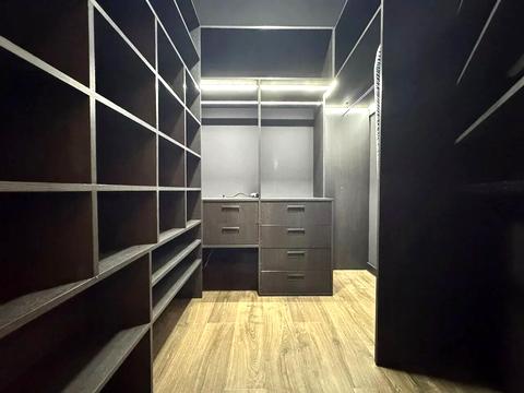 квартира по адресу Крайковского ул., 5