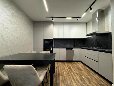 квартира за адресою Юліана Пелеша вул., 3