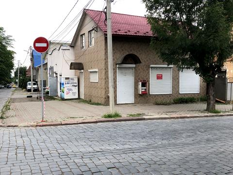 коммерческая по адресу Леоніда Каденюка ул. (Чкалова), 3-Б