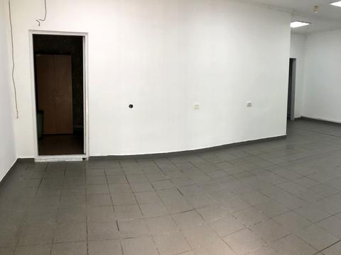 коммерческая по адресу Леоніда Каденюка ул. (Чкалова), 3-Б