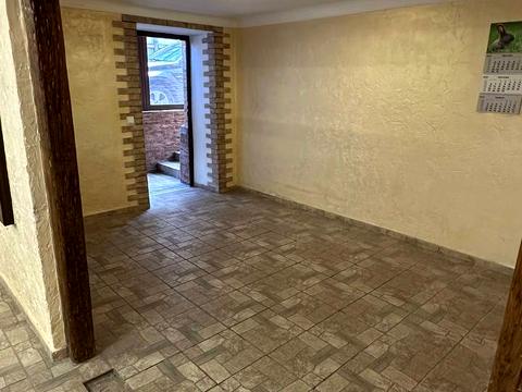 комерційна за адресою Олександра Богомольця вул., 7