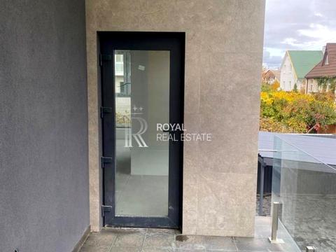 дом по адресу Олександріївська