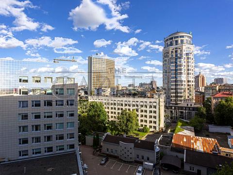 квартира за адресою Кудрявська вул., 24а