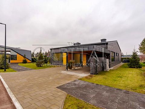 дом по адресу Київська