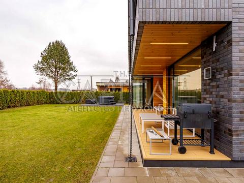 дом по адресу Київська