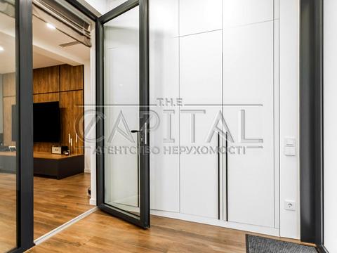 дом по адресу Київська