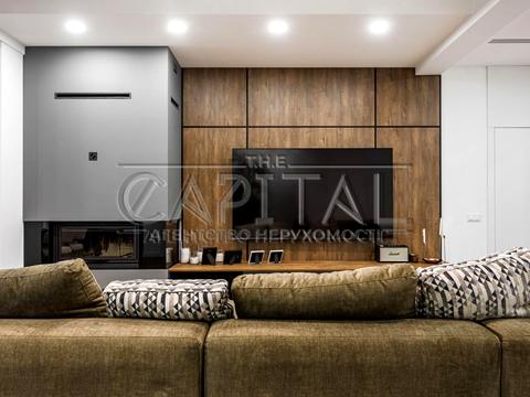 дом по адресу Київська