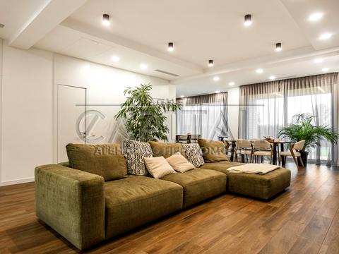 дом по адресу Київська