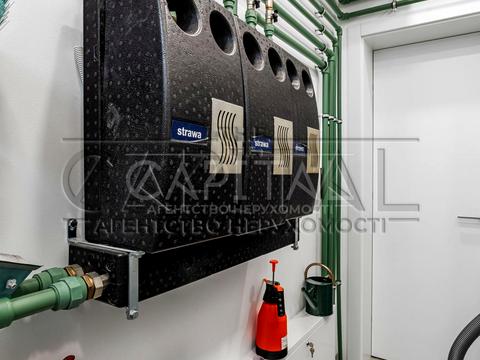 дом по адресу Київська