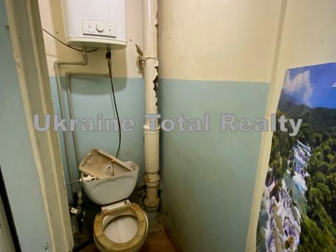 квартира за адресою Райдужна вул., 47