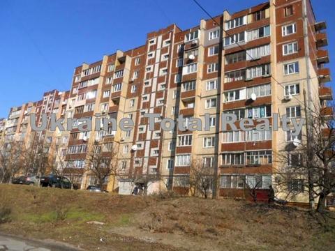 квартира за адресою Райдужна вул., 47