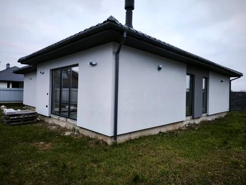 дом по адресу Чеська