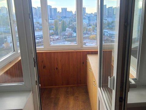 квартира за адресою Сім'ї Прахових вул. (Гайдара), 27