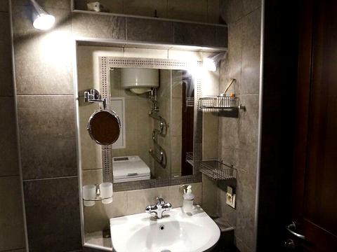 квартира за адресою Сім'ї Прахових вул. (Гайдара), 27