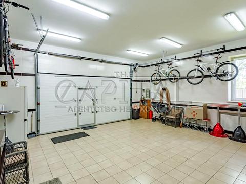 будинок за адресою смт. Козин, Лугова вул.