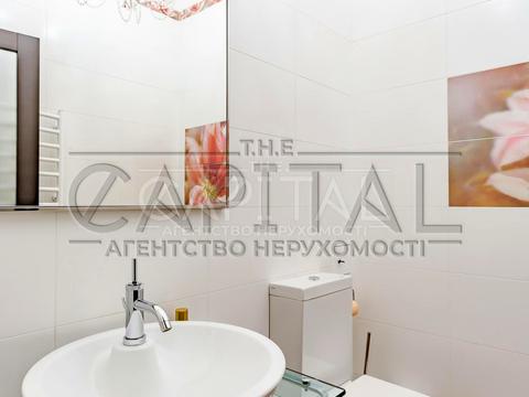 будинок за адресою смт. Козин, Лугова вул.