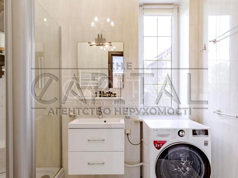 будинок за адресою смт. Козин, Лугова вул.