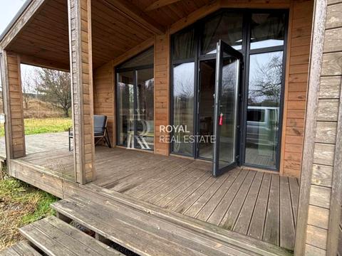 будинок за адресою Центральна